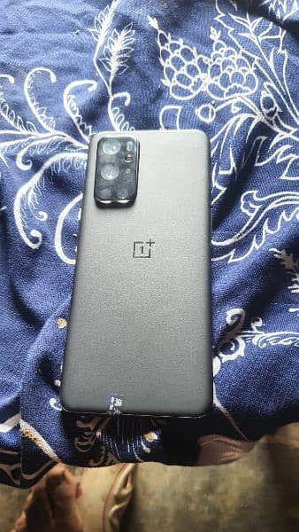 OnePlus 9ro 10 by 10 condition 4