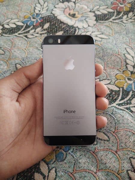 iPhone 5s 10/10 All Ok WhatsApp 03156098527 1