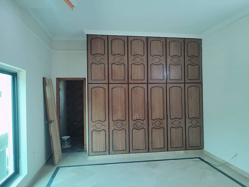 12 Marla House For Rent In Johar Town Phase 2 37