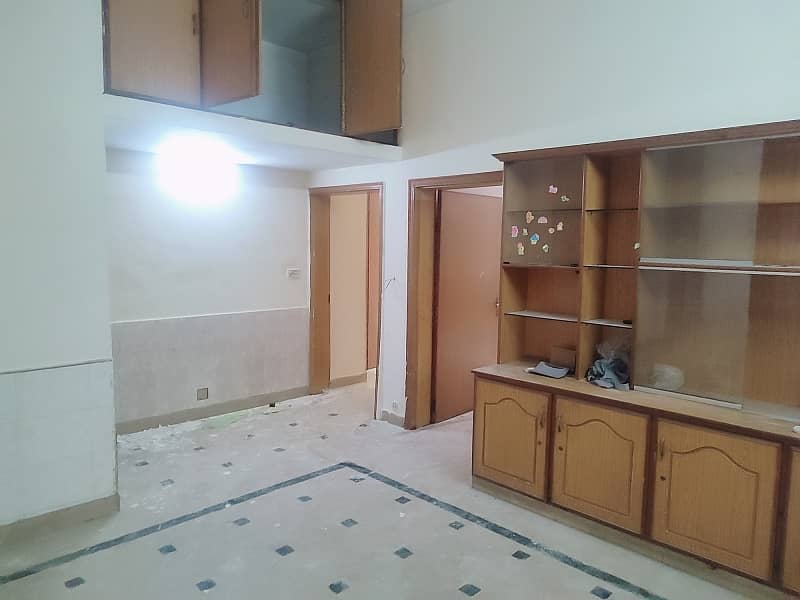 12 Marla Lower Portion For Rent In B Block Johar Town 19