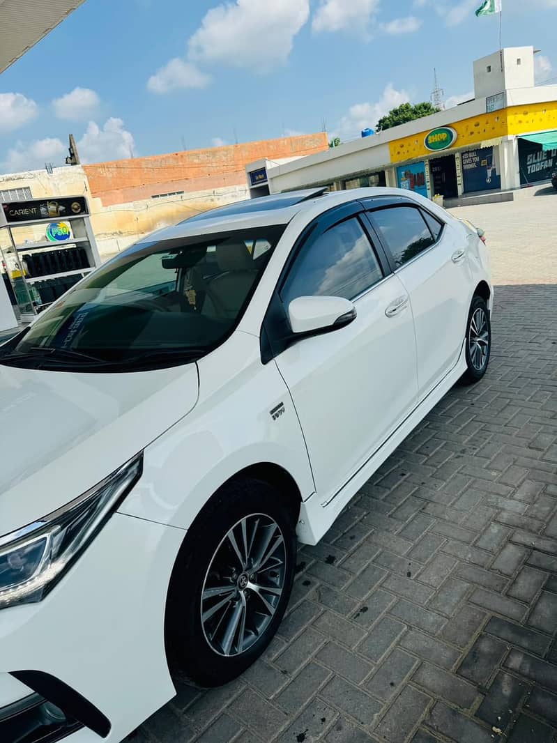 Toyota Corolla Altis 2018 3