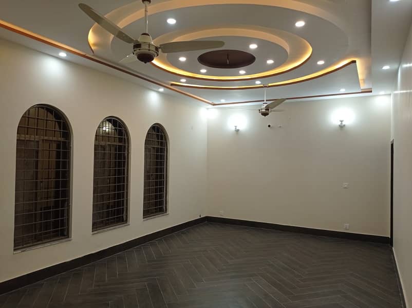 1 Kanal Brand New Facing Park Upper Portion On Rent In Air Line Society At Hot Location 1