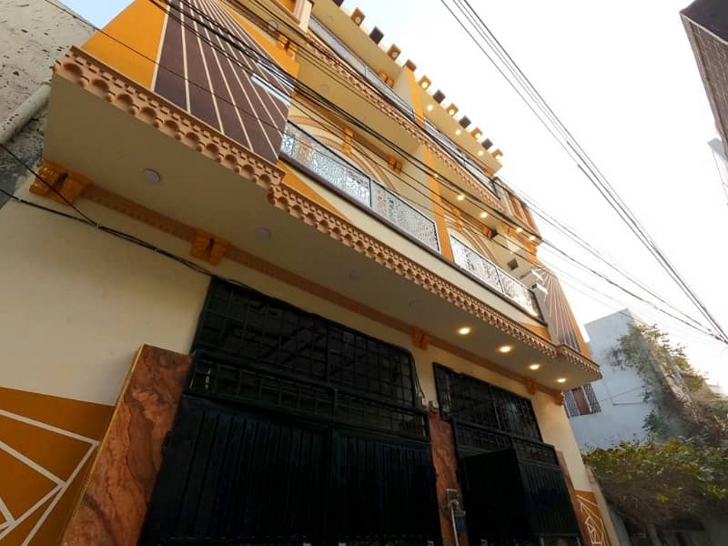 3 Marla House For Sale In The Perfect Location Of Samanabad 3