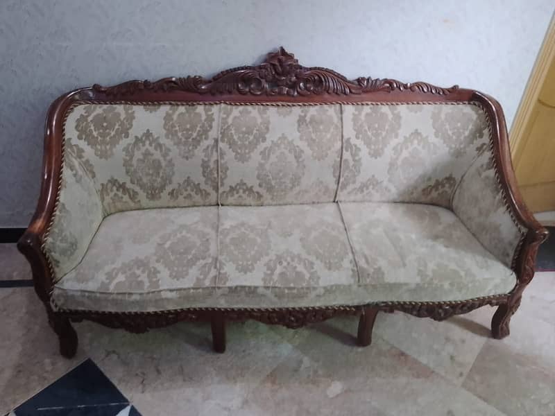 Elegant Pure Chinioti Sofa Set for Sale (7 Seater) 1