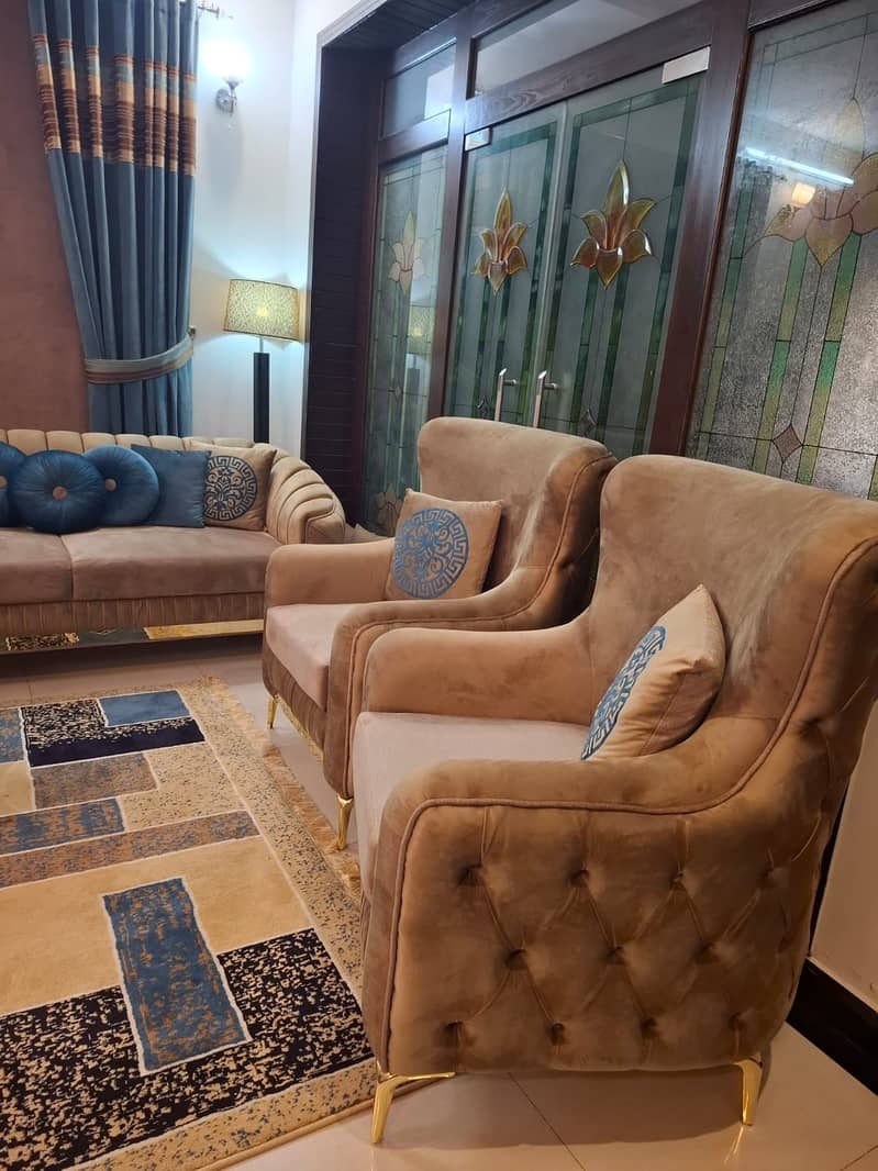 7 Seater sofa set NEW 2