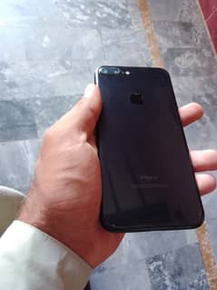 i phone 7 plus/ 32 gb