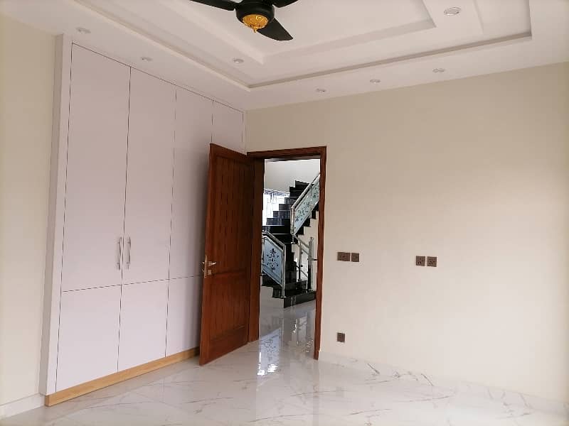 House For rent Situated In Punjab University Society Phase 2 3