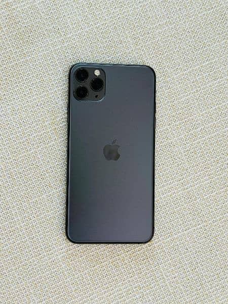 Iphone 11 PRO Max PTA Approved 10