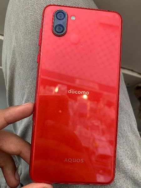 Aquos R3 6/128 0