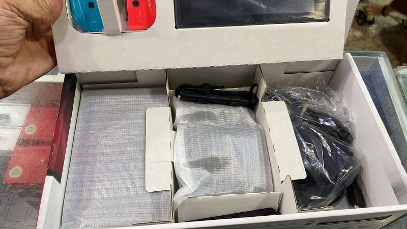 Nintendo switch brand new condition 4