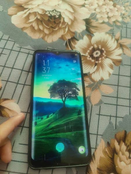 OPPO F15 1