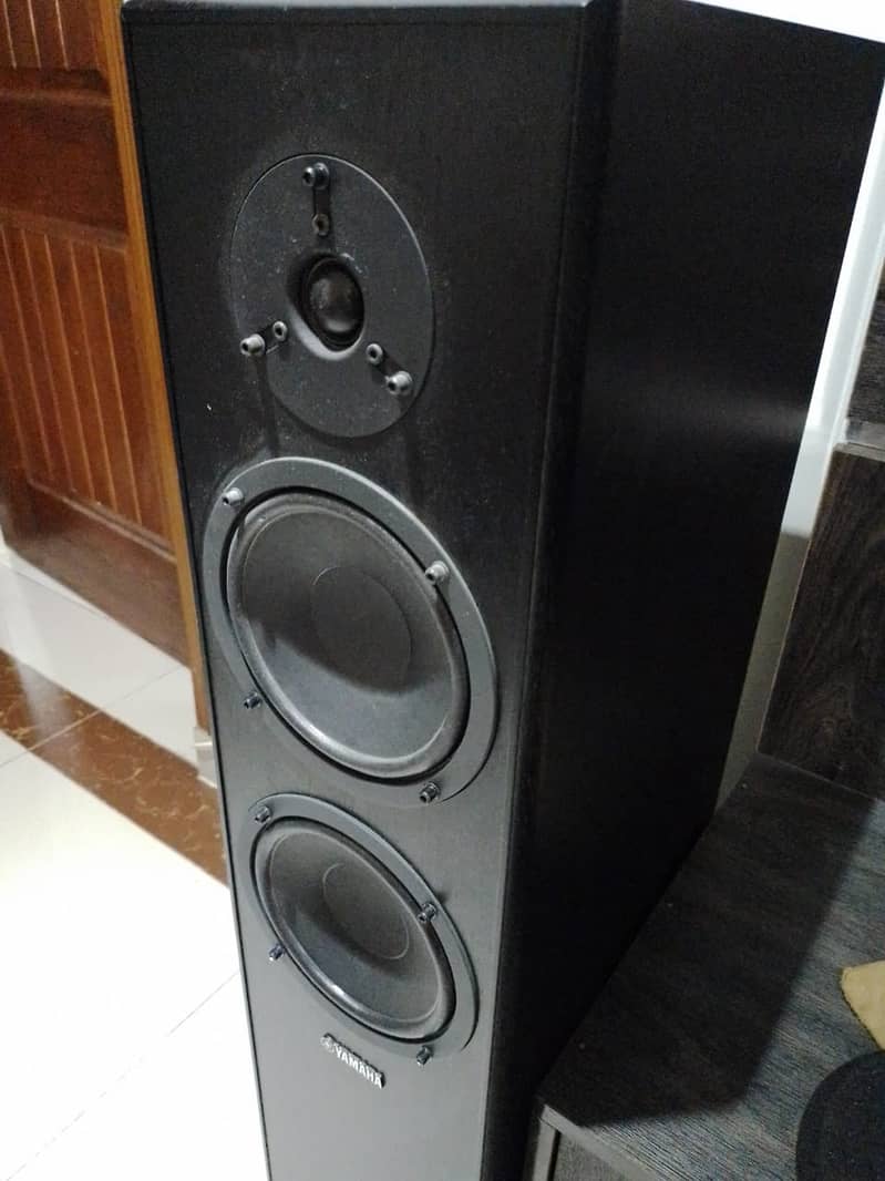 Yamah Tower Speakers 6