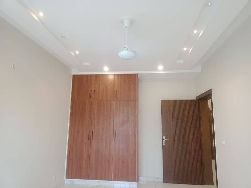 Full house for rent in G-16 Islamabad 0