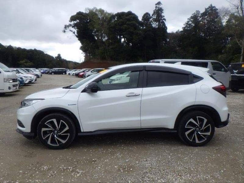 Honda Vezel   Hybrid RS Honda Sensing 2019 3