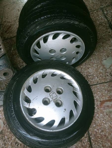 Tyre Honda city 2002 model 13 inch 1