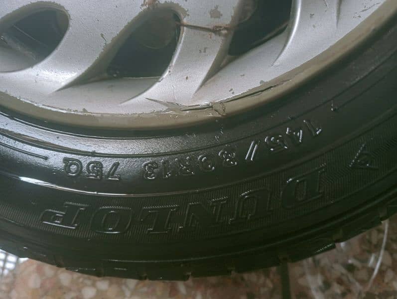 Tyre Honda city 2002 model 13 inch 2