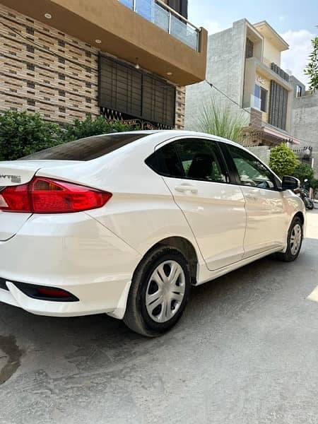 Honda City IVTEC 2021 4