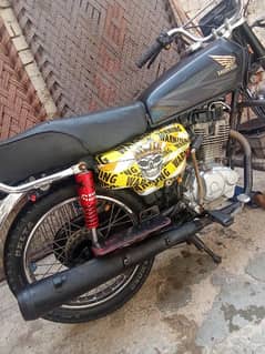 Honda Lover Sheraz Sale This Bike