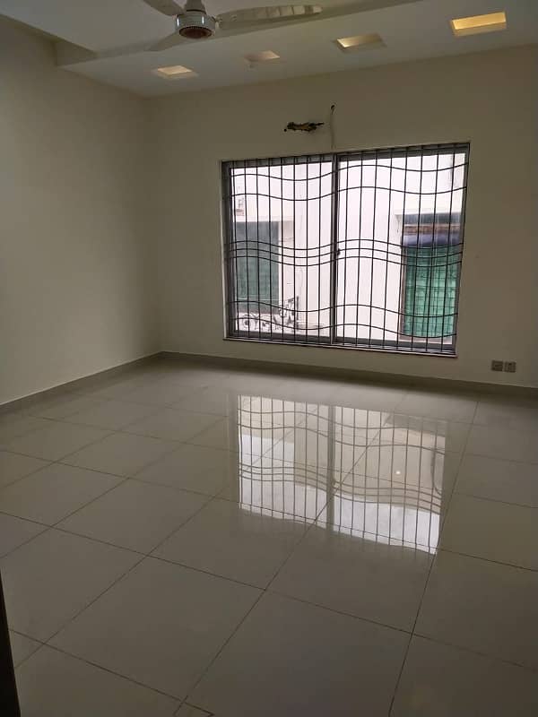 1 Kanal Lavish Upper Portion On Top Location For Rent In DHA Phase 2 0