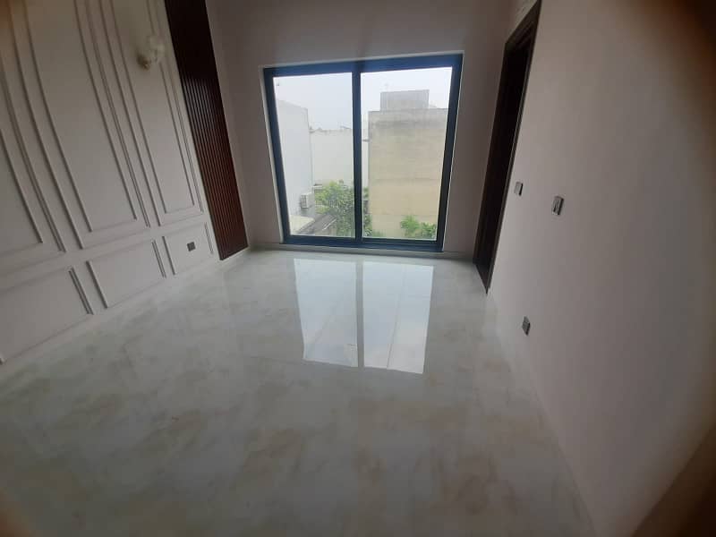 10 Marla Lavish Bungalow On Top Location For Rent In DHA Phase 5 Lahore DHA Phase 5 24