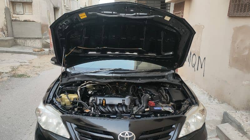 Toyota Corolla GLI 2013 Petrol Driven Original Condition Mintained 9