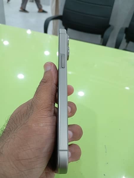 Iphone 15 pro max 256gb Natural Titanum Non PTA 1