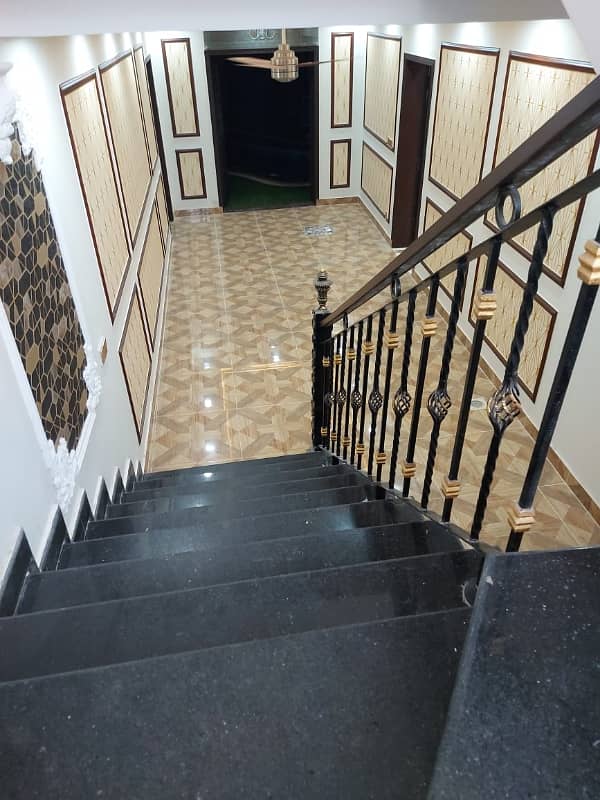 2 Kanal Beautiful House For Sale 12