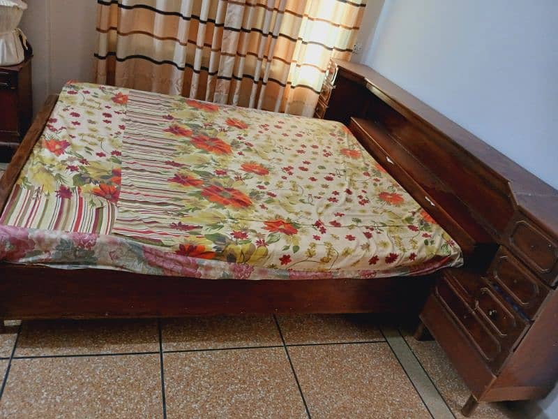 Double wooden Bed with draws 2