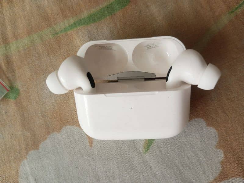 Airpods 1