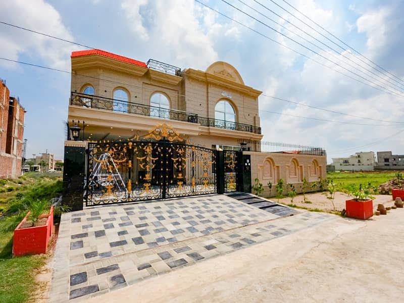 Aesthetic Prime Location House Of 1 Kanal For Sale Is Available 1