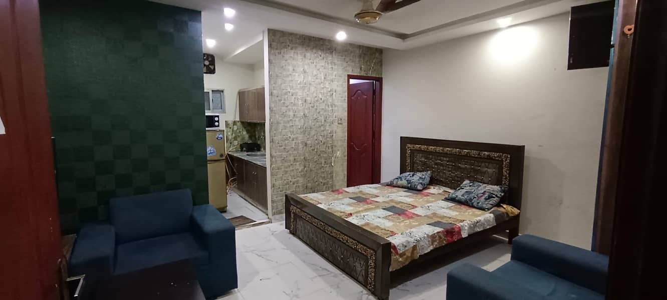 350 SQ FEET FLAT FOR SALE IN JOHAR TOWN NEAR EXPO CENTER 7