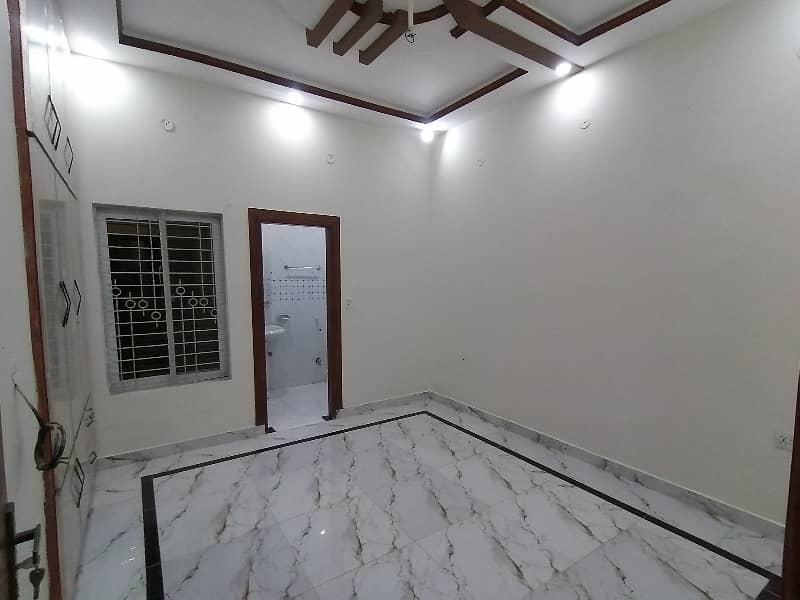 Unoccupied Prime Location House Of 5 Marla Is Available For sale In Jubilee Town 16