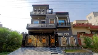 Unoccupied Prime Location House Of 10 Marla Is Available For sale In LDA Avenue 0