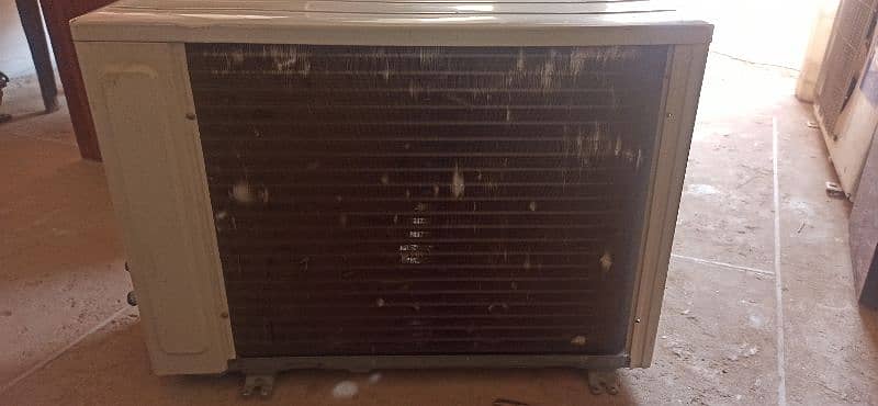 Mitsubishi 1.5 tan AC and good condition no repair 5