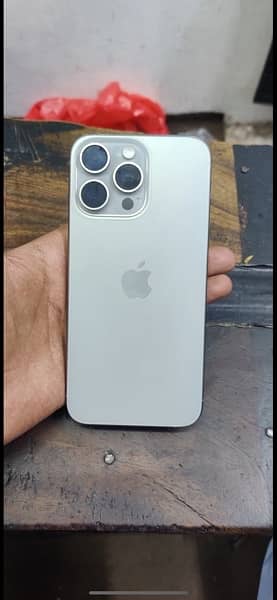 IPhone 15 pro max 256 gb LLA non pta 4