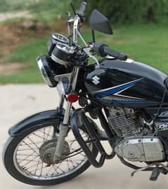 Suzuki GS150 Euro II - Model 2013 For Sale!