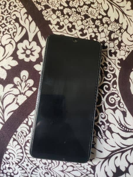 I sell my Vivo y17 8GB 256GB 9