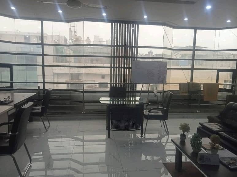 4 Marla Building In Stunning DHA Phase 1 - Block H Is Available For sale 2