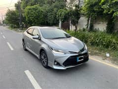 Toyota Corolla Altis Grande X CVT-i 1.8 Beige Interior 2021