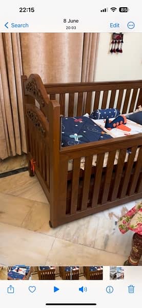 Baby Bed in Sheesham Wood 1