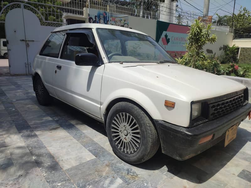 Daihatsu Charade 1985 1895 2