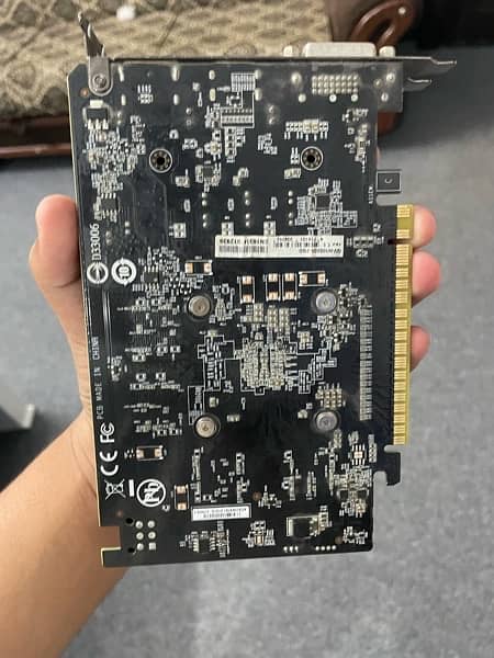 new graphic card 3 to 4 month use 2