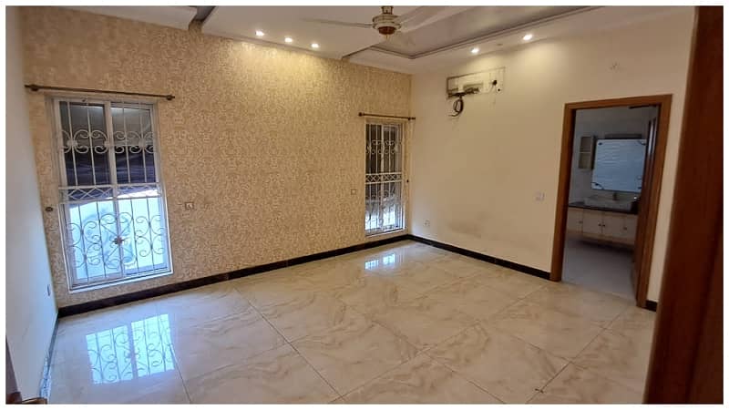 One Kanal House For Rent In DHA Phase 5 5