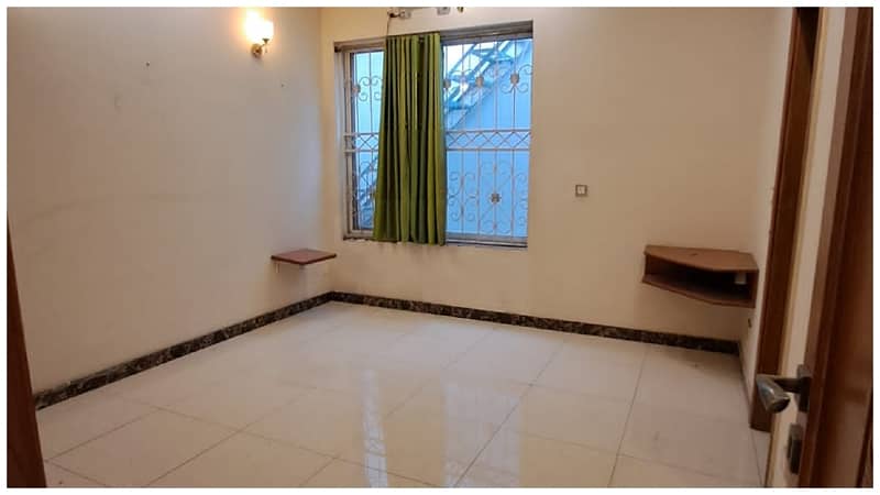 One Kanal House For Rent In DHA Phase 5 7