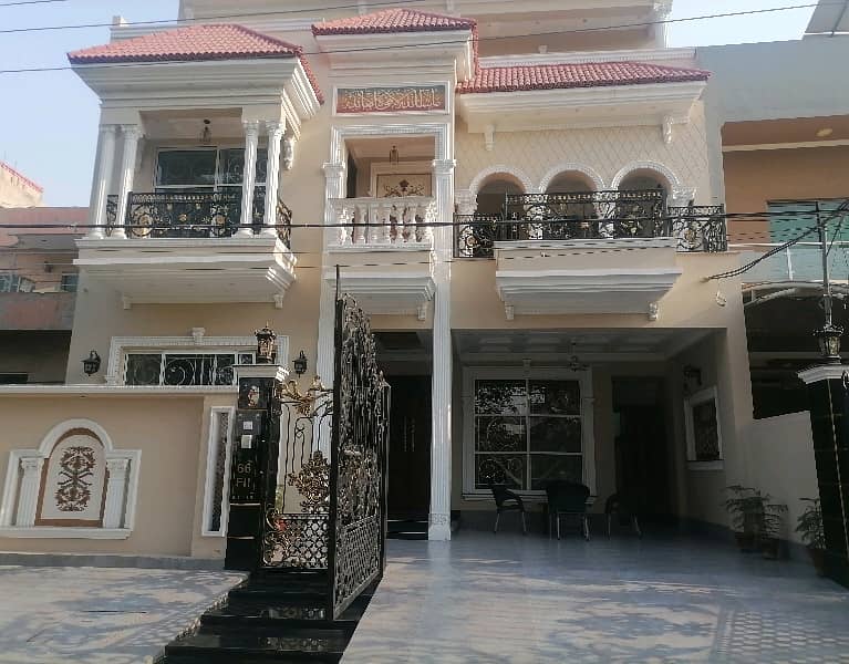 Johar Town Phase 1 House Sized 12 Marla Is Available 0