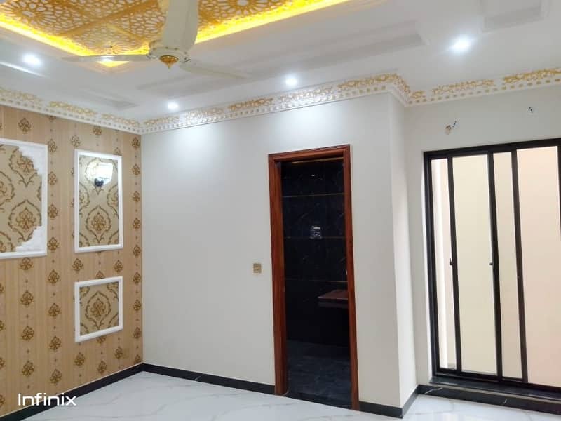 10 MARLA CORNER BREAD NOW LUXURY SPANISH HOUSE AVAILABLE FOR SALE IN FORMANITES HOUSING SCHEME BLOCK -N LAHORE. 27