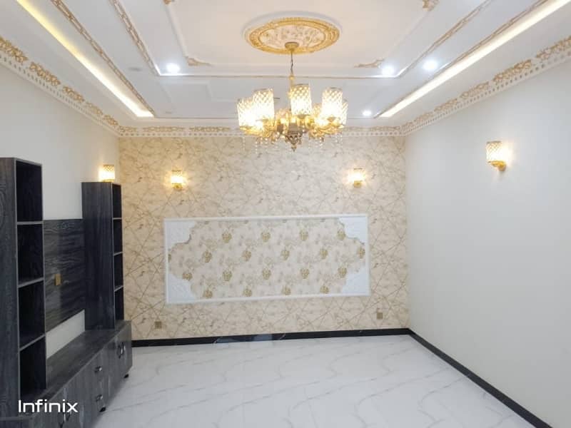 10 MARLA CORNER BREAD NOW LUXURY SPANISH HOUSE AVAILABLE FOR SALE IN FORMANITES HOUSING SCHEME BLOCK -N LAHORE. 39