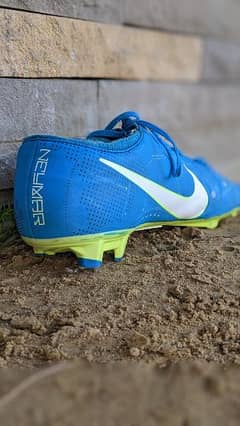 Football Shoes in Karachi Free classifieds in Karachi OLX Pakistan