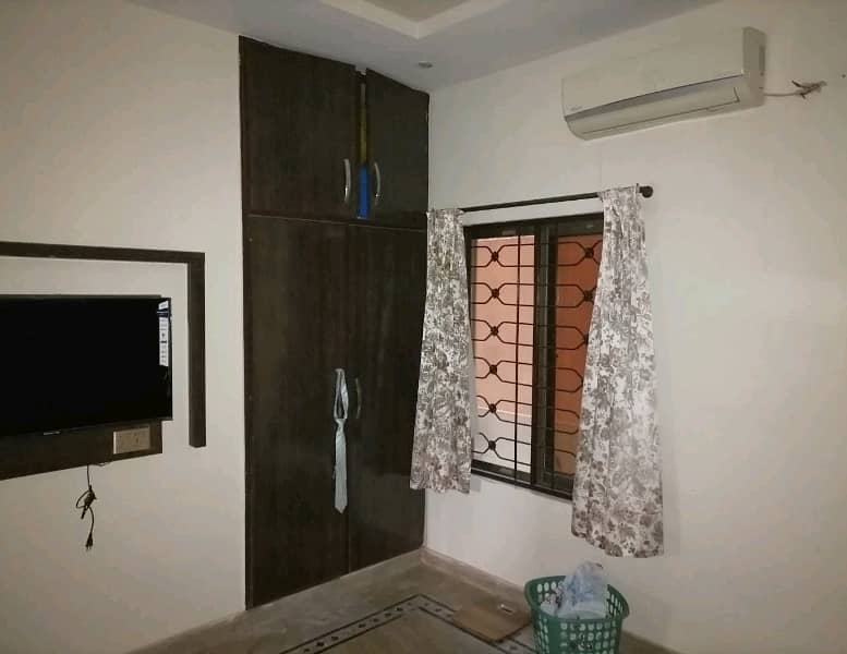 A Centrally Located House Is Available For sale In Johar Town 1