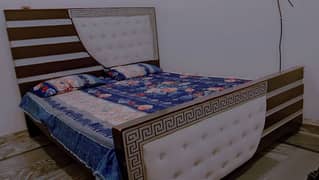 bed with 2 side tables good condition